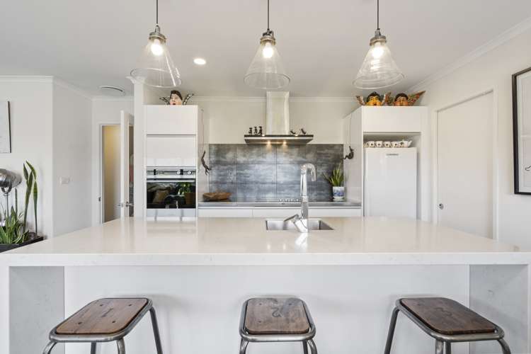 8 Cooke Farm Grove Waiwhakaiho_19