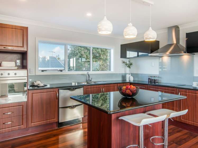 2/112 Awaruku Road Torbay_17