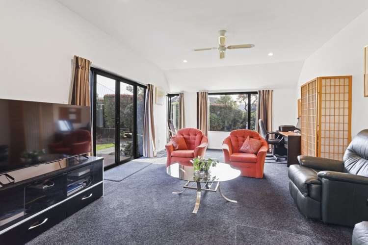 49 Oregon Place Burwood_8