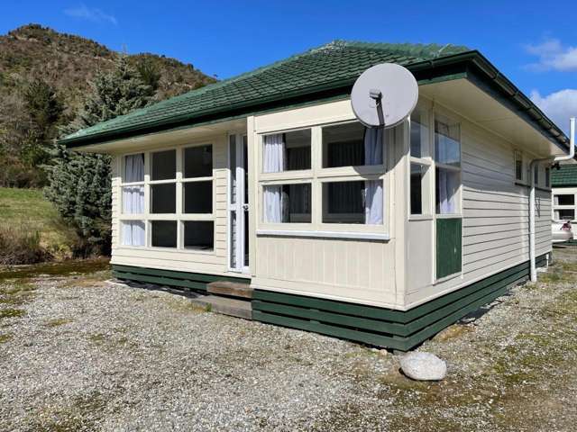 REEFTON - 1 BEDROOM