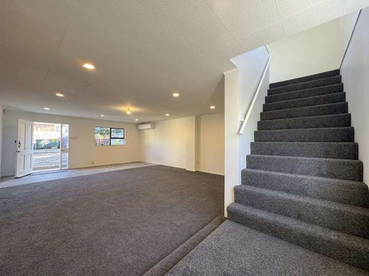 74B May Road Mount Roskill_1