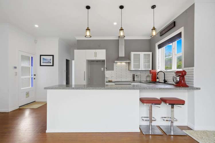 2/2/14 Hogans Road Glenfield_8