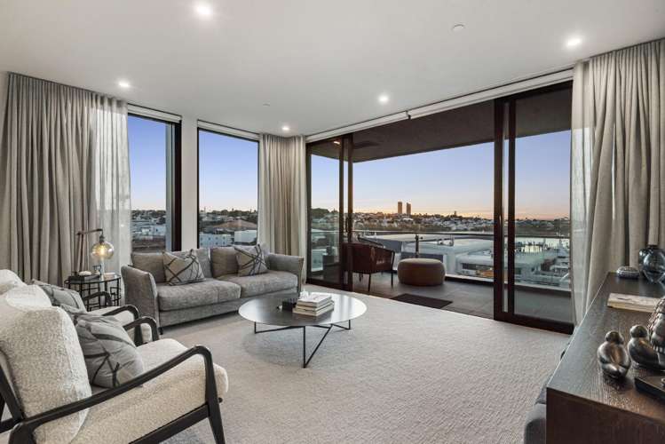 711/70 Daldy Street 500164_0