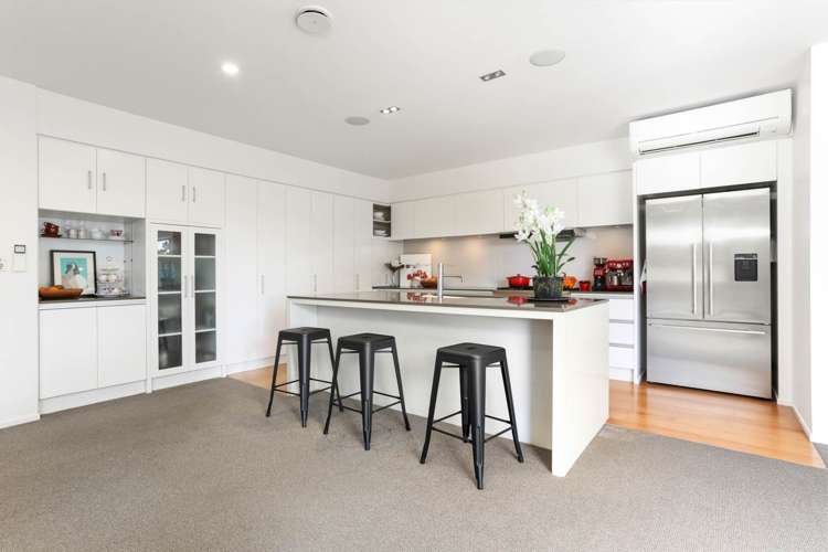 29 Saint Andrews Road Epsom_7