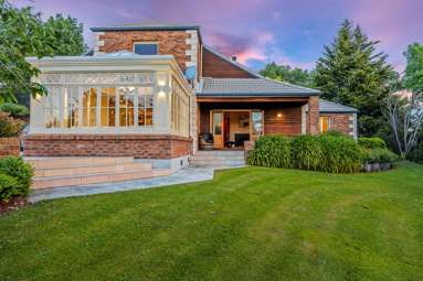 284 Carrs Road_2