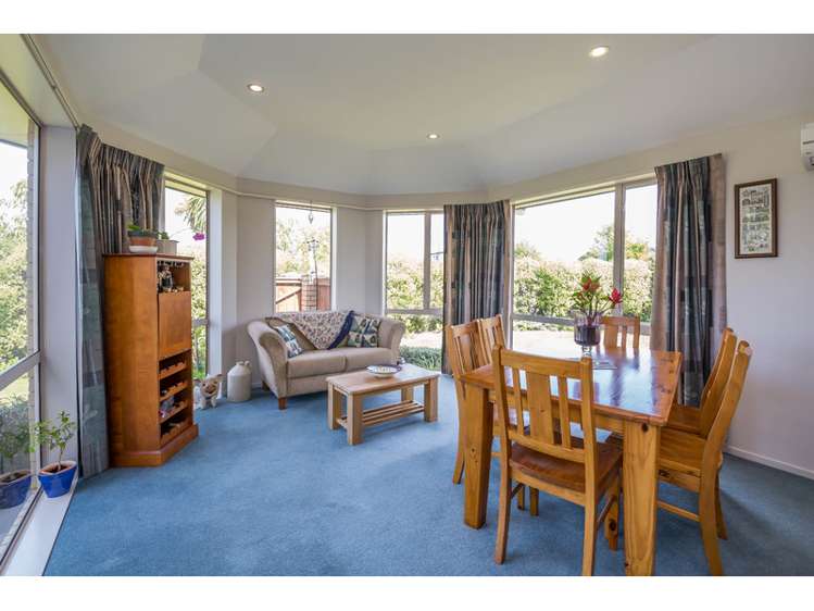 276 Southfield Drive Lincoln_2