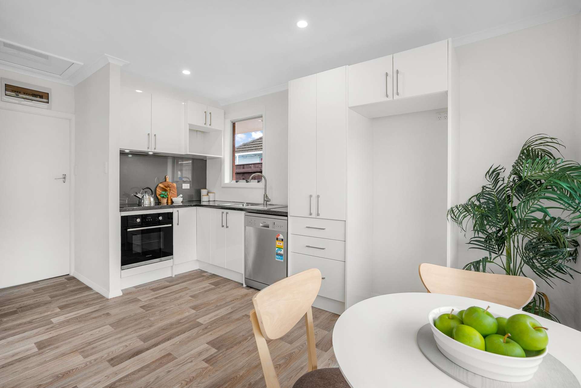 1/46 Wood Street Wainuiomata_0