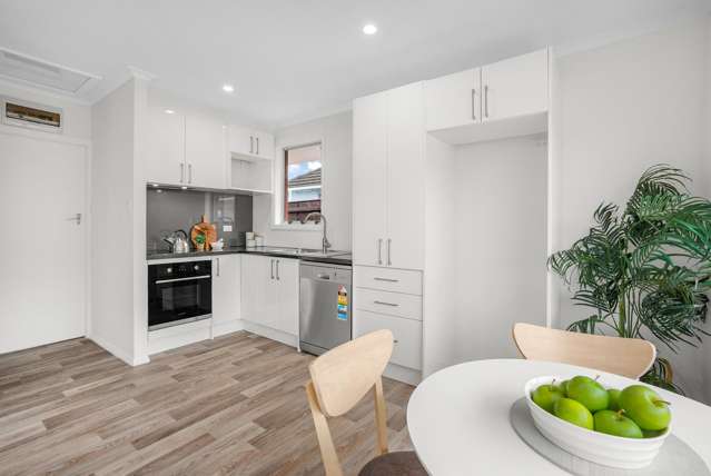 Step Onto the Property Ladder in Style!