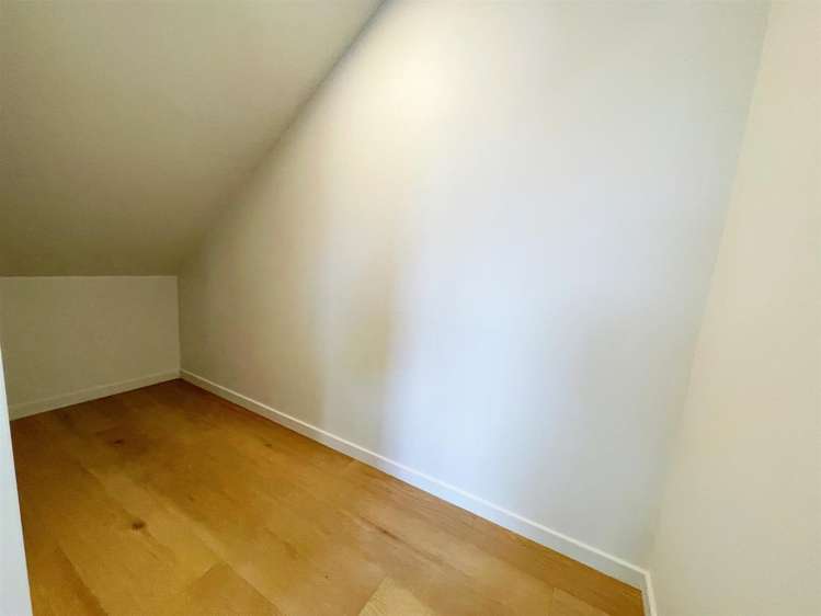 35A Burberry Road Drury_32