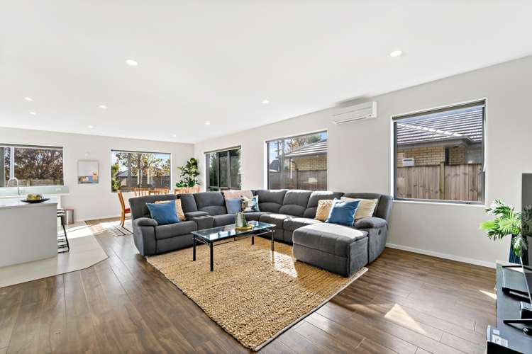 244 Victoria Street West Pukekohe_8