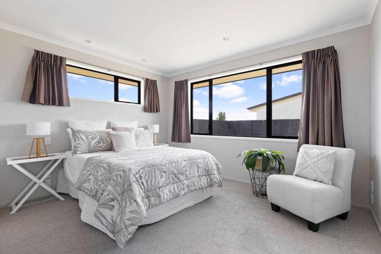 13 Chadwick Place Rototuna North_15