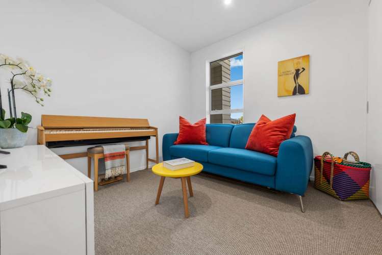 14 Reliance Crescent Beachlands_19