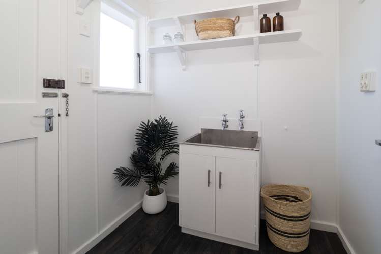 96 Creek Road Allenton_13