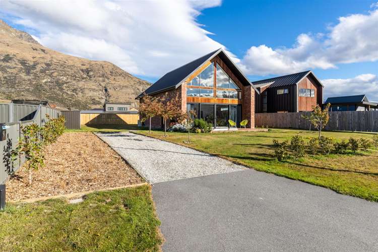 14 Woodstock Road Lower Shotover_2