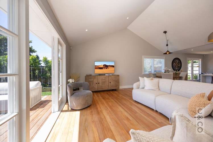 2 Queen Street Riverhead_25