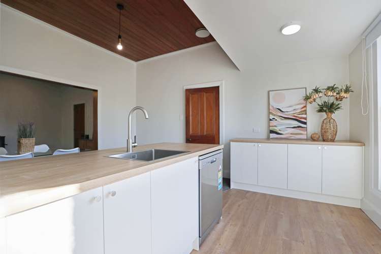 9 Alford Forest Road Allenton_5