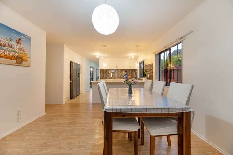 10 Midvale Place Pakuranga Heights_26