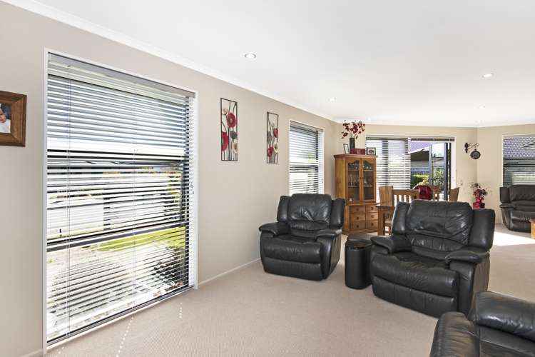 1 Mary Newton Place Brightwater_9