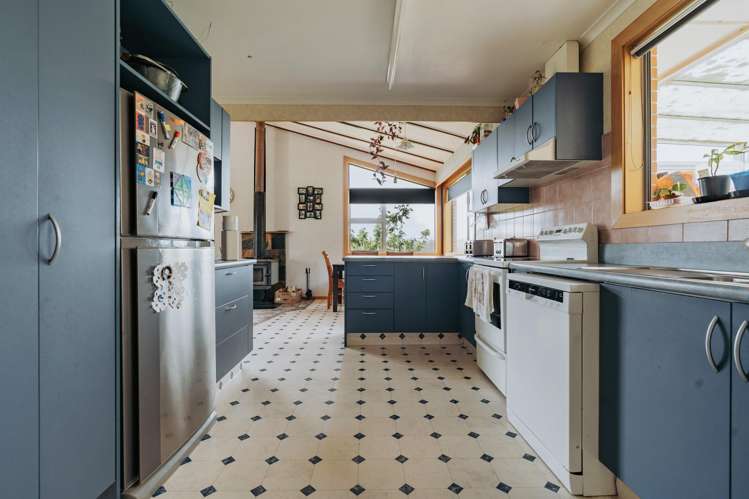 119 The Crescent Road Kaitangata_8