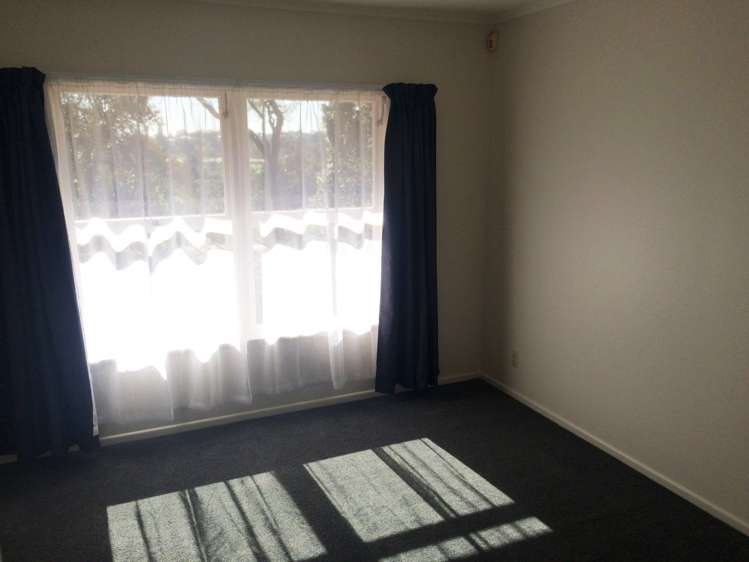 25 Onewa Road Northcote_6