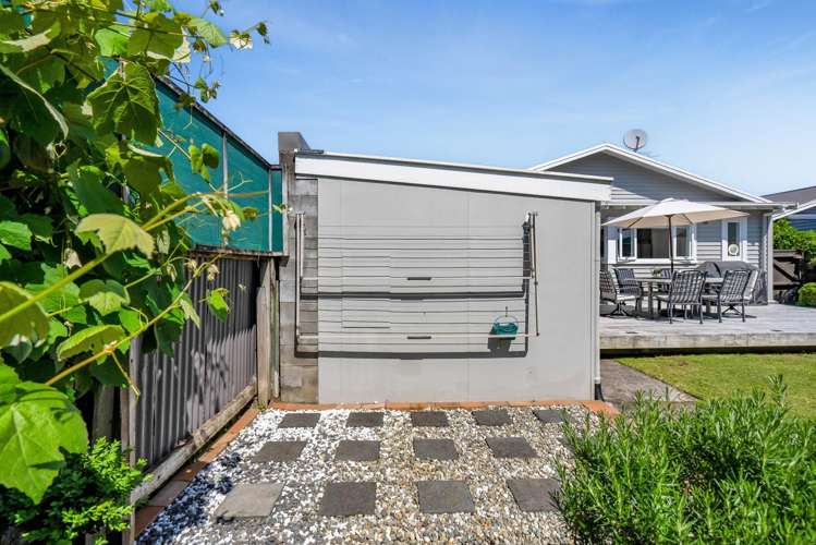 86 Tukapa Street Westown_18