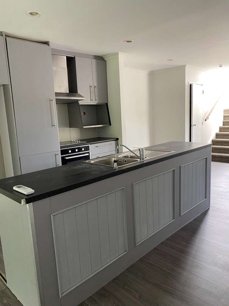 6/4 Charlenne Close Ranui_5