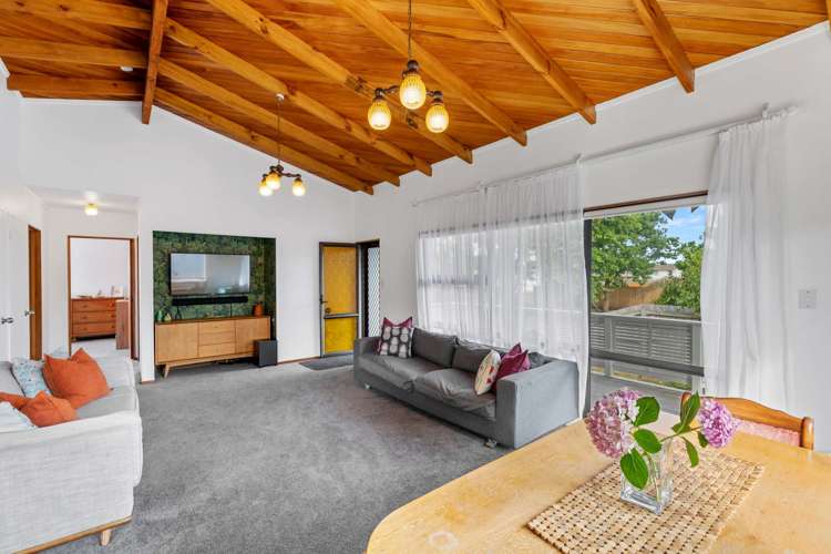 17 Te Moau Avenue Parakai_8