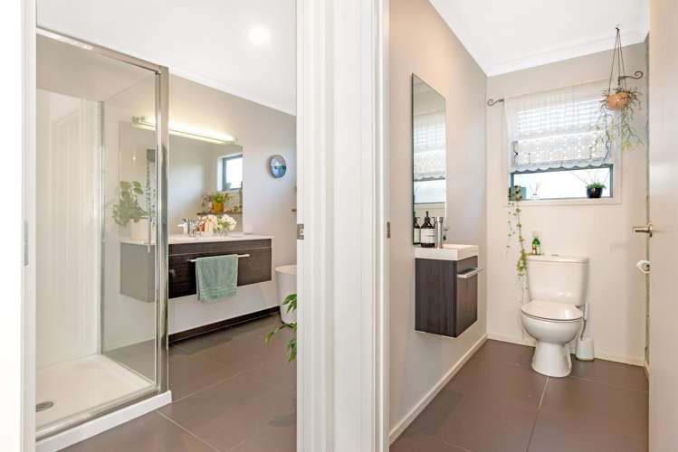 50 Sterling Park Lytton West_14