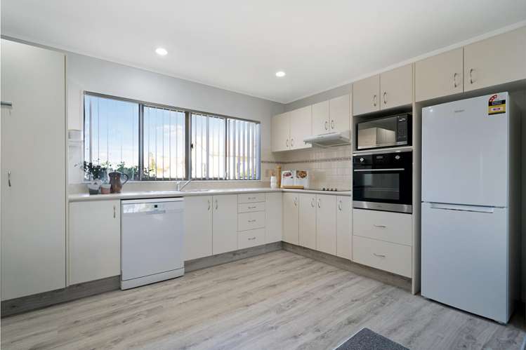 8 Lockington Avenue Henderson_7