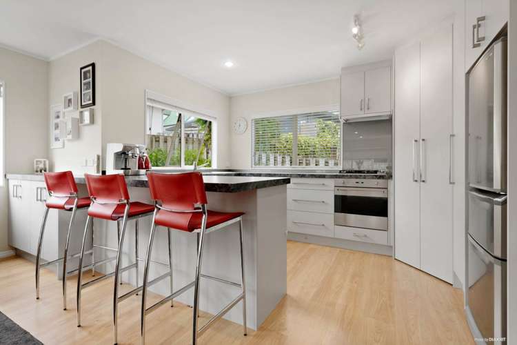 1/130 Brian Crescent Stanmore Bay_1