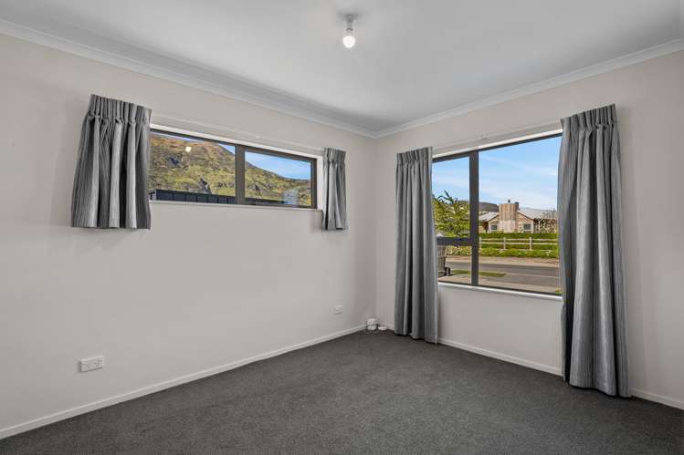 7 Myles Way Lower Shotover_17