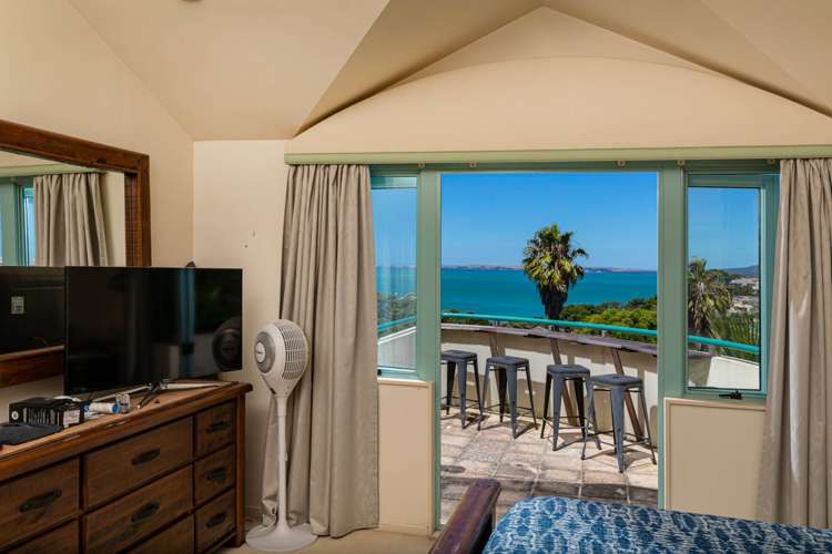 4/92 Churchill Road Murrays Bay_12