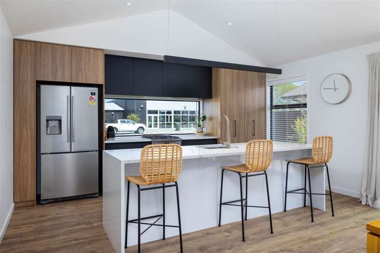 9 Russ Drive Lincoln_3