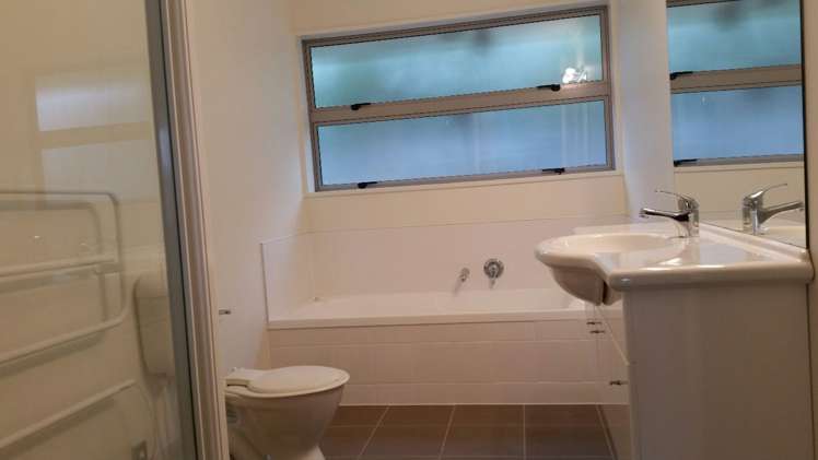 51 Lamorna Road Parklands_8