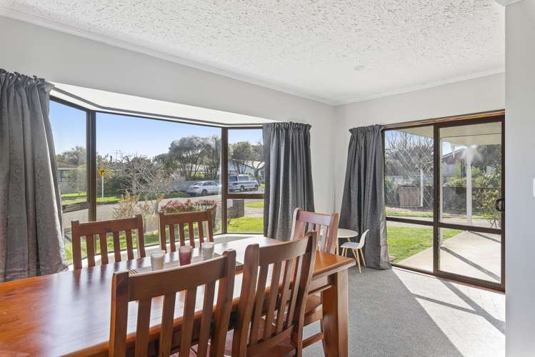 8 Renata Road Otaki_5