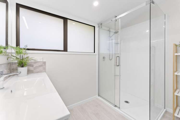 16 Roderick Street Otumoetai_10