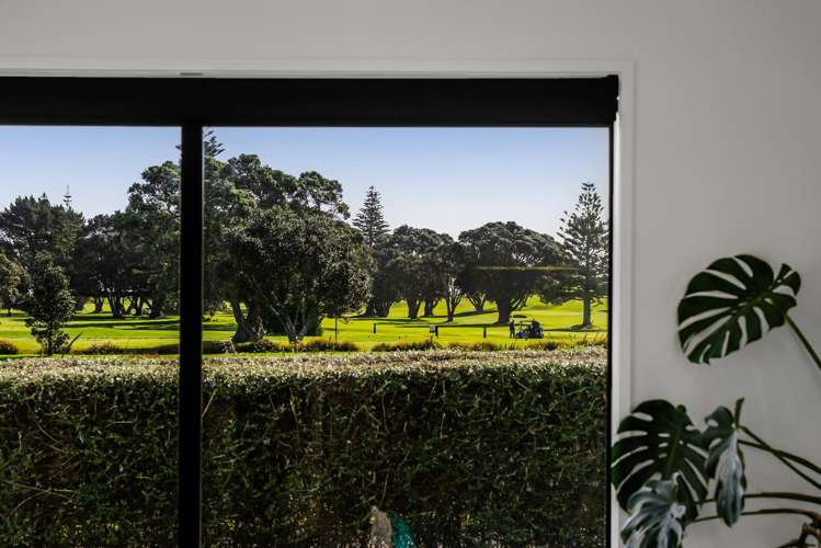 6 Pebble Beach Court Waiwhakaiho_64