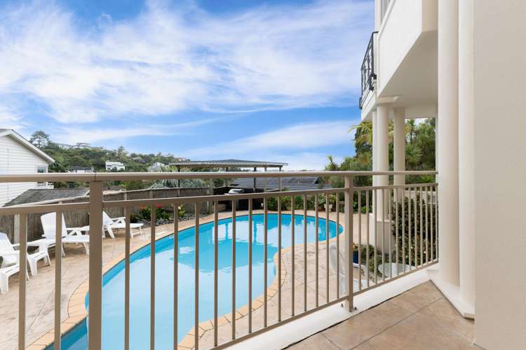 52 Penguin Drive Murrays Bay_26