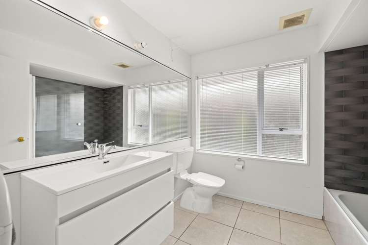 43 Norrie Street Redwood_9