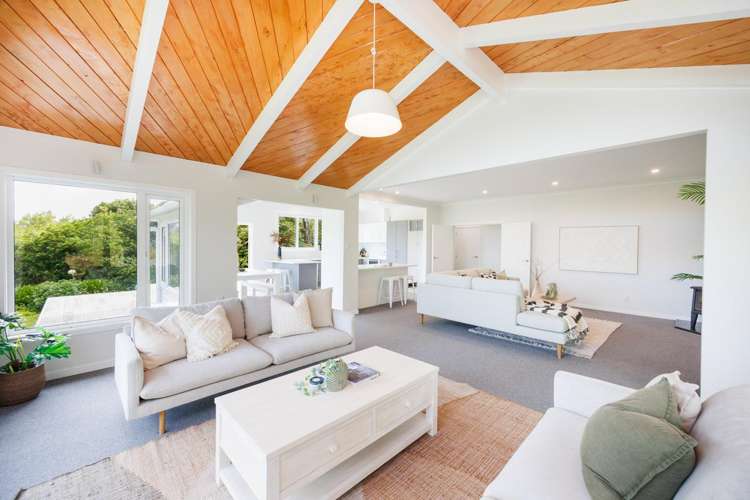 1083 Cheltenham Hunterville Road Waituna West_1