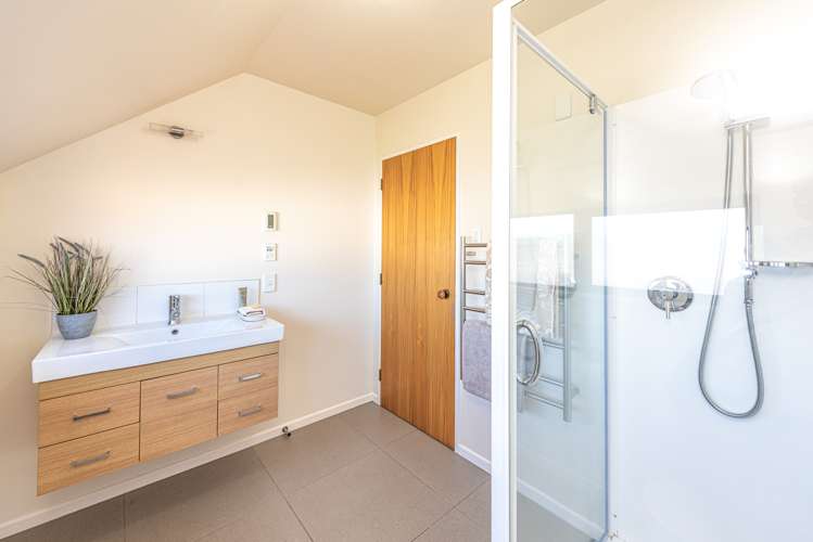 21 Grey Street College Estate_19