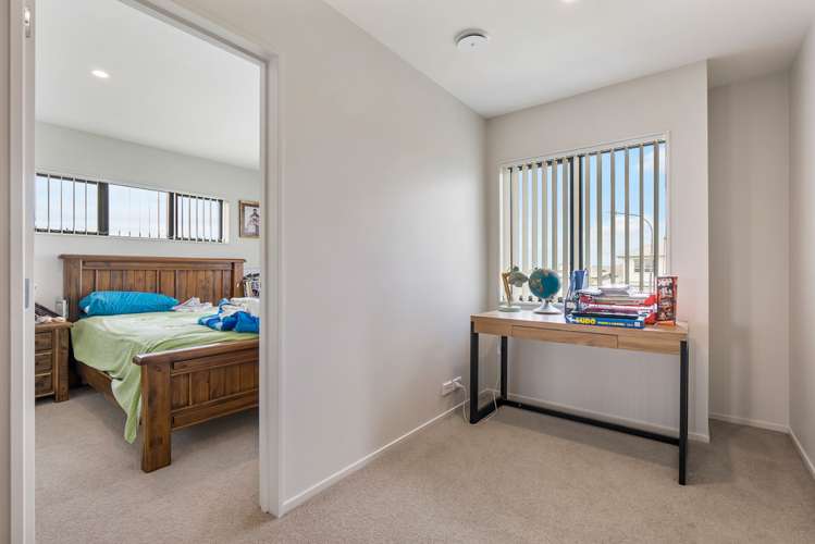 43 Andalusian Way Karaka_16