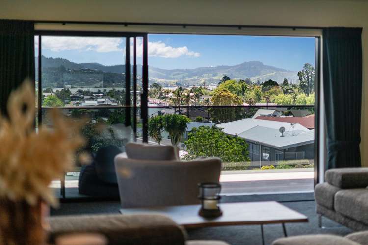 7 Panorama Parade Pauanui_15