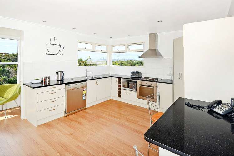 75 Lake Road Northcote_5