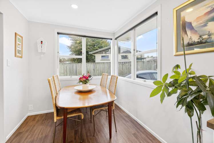 25 Alastair Avenue Owhata_9