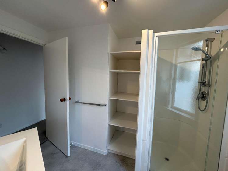 36 Ranui Crescent Diamond Harbour_17