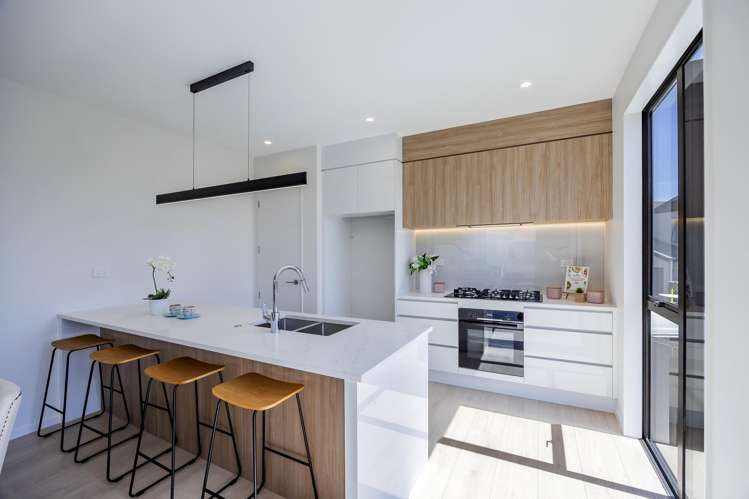 17B&E John Jennings Drive Oteha_7