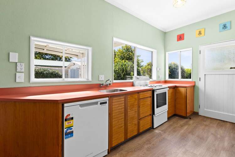 402 Massey Street Akina_8