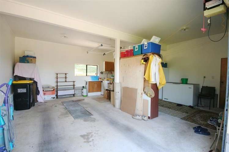 12 Gregory Lane Whangamata_22