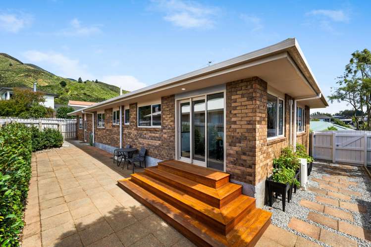 67 Moana View Road Waikawa_0